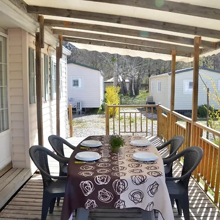 Tikayan La Célestine Camping 3*