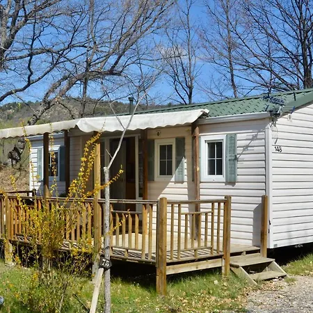 Tikayan La Célestine Beynes (Alpes-de-Haute-Provence)