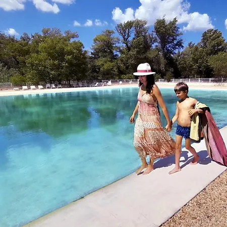 Tikayan La Célestine Camping 3*