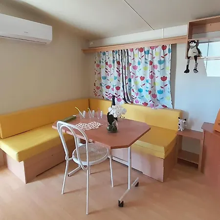 Campsite Tikayan La Celestine