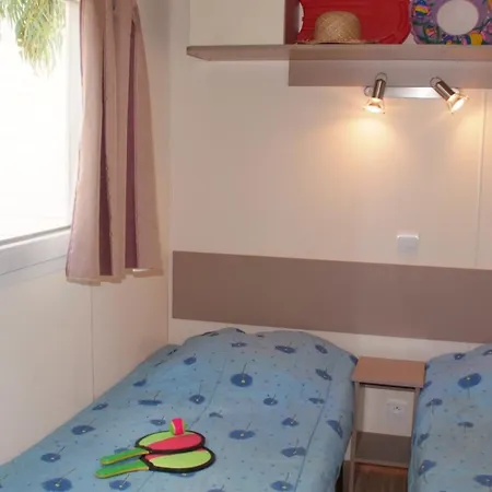 Tikayan La Célestine Camping 3*