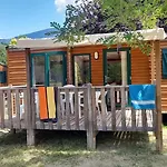 Tikayan La Celestine Beynes (Alpes-de-Haute-Provence)