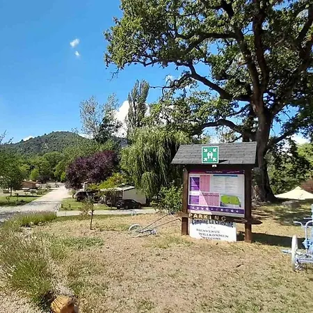 Tikayan La Célestine Campeggio Beynes (Alpes-de-Haute-Provence)