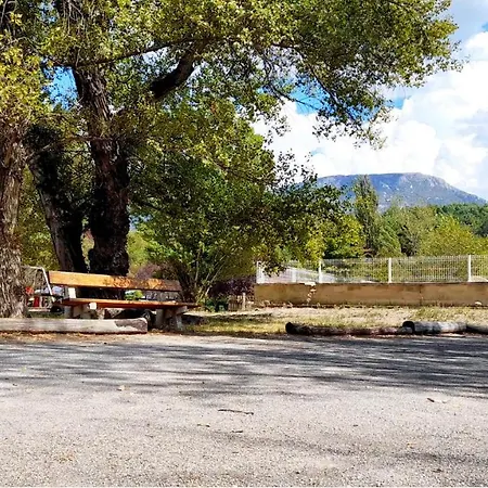 Tikayan La Célestine Campeggio 3*